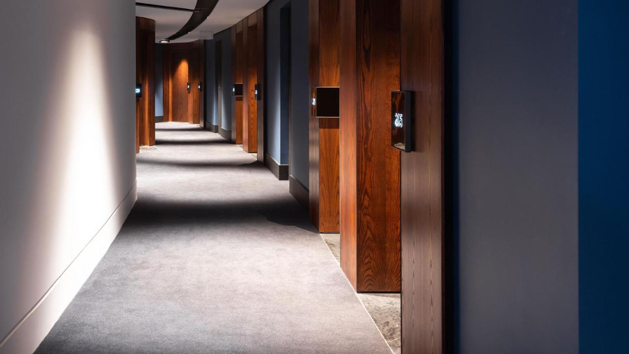 Horizon By Skycity 오클랜드 외부 사진 A corridor at the InterContinental London The O2