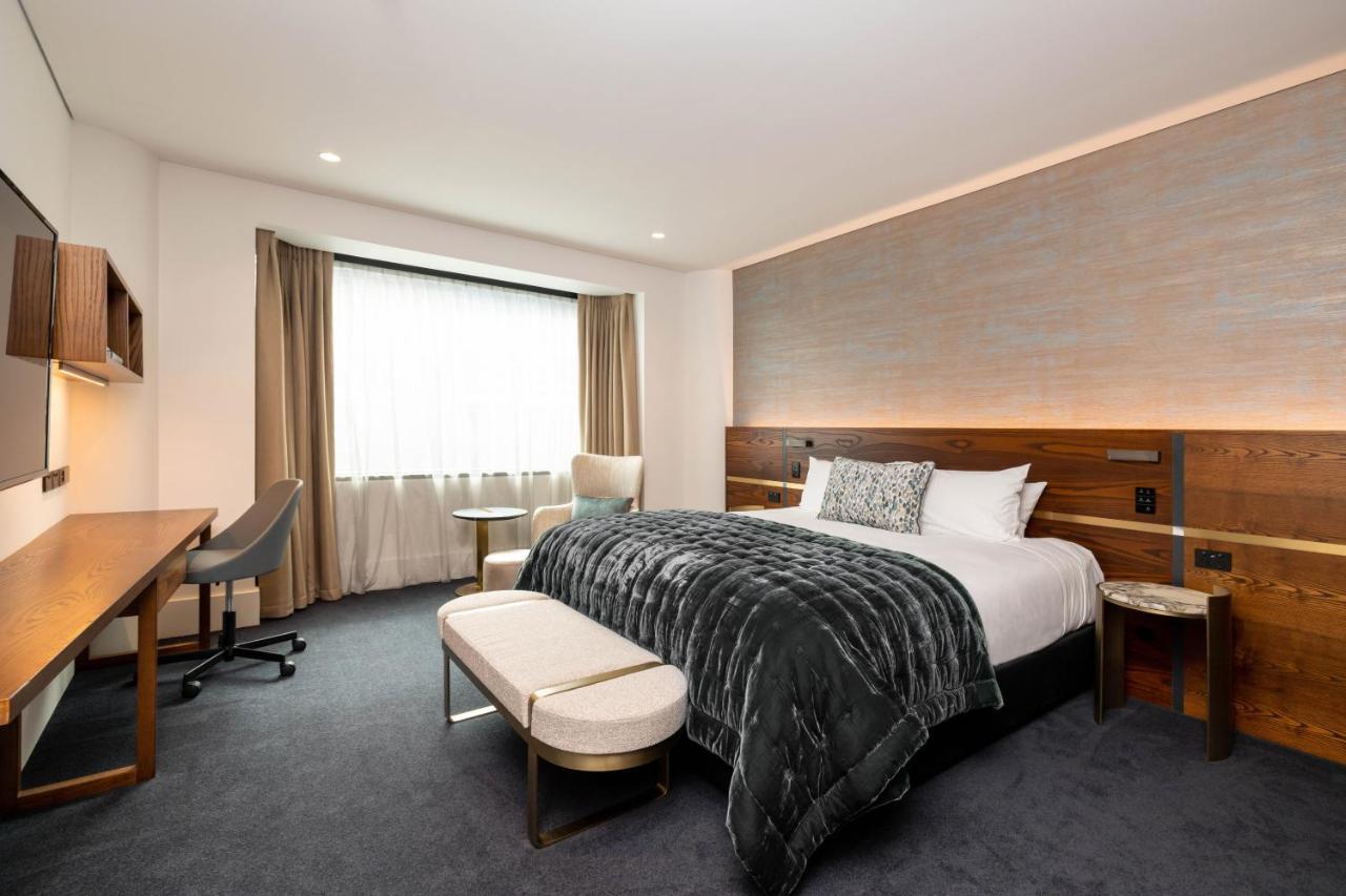 Horizon By Skycity 오클랜드 외부 사진 A bedroom at The Mitre Hotel